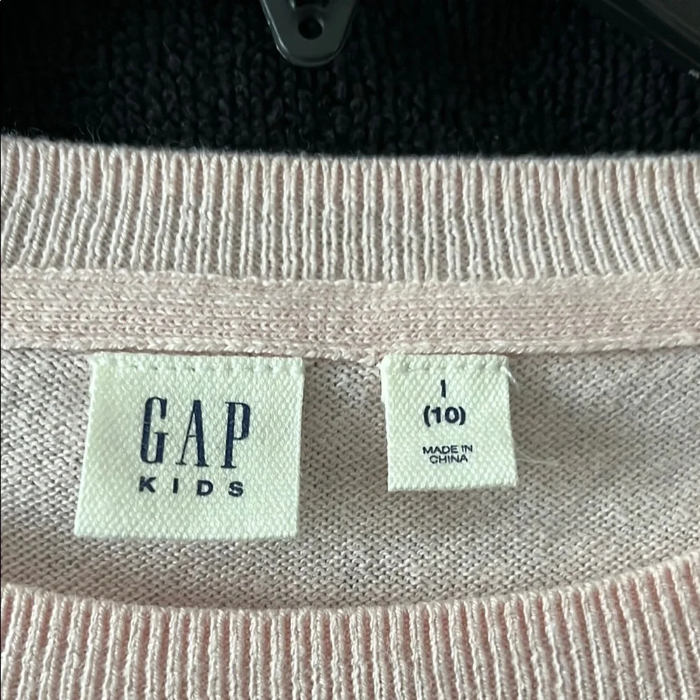 GAP Like New Pink Crew Neck Sweater with Lace Detail